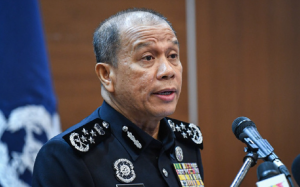 Cops record 19 statements over assault of Rafizi's son 