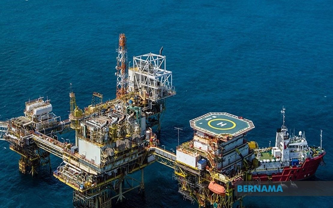 All decisions, investments on Petronas up to the company — Anwar
