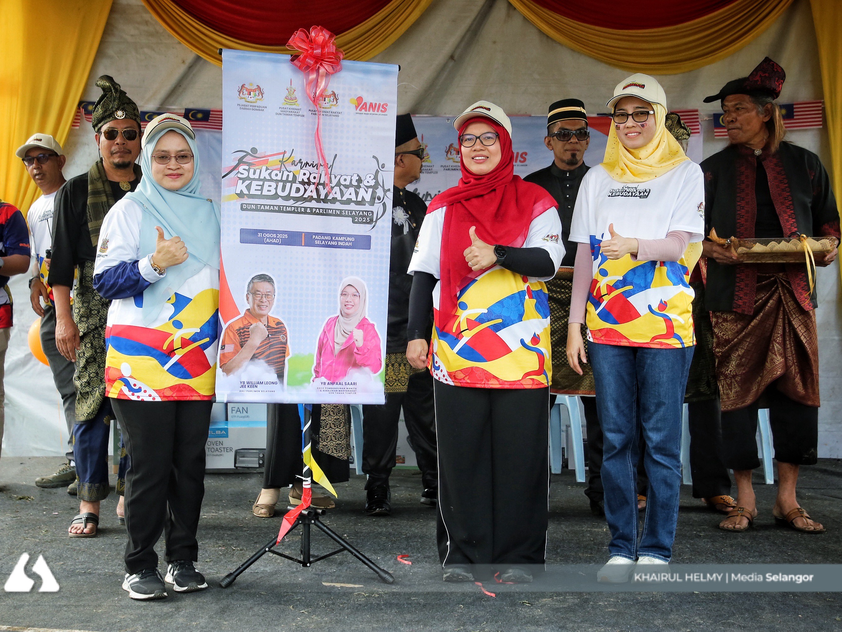 OKU berkerusi roda redah lebih 1km demi sambut Hari Kebangsaan