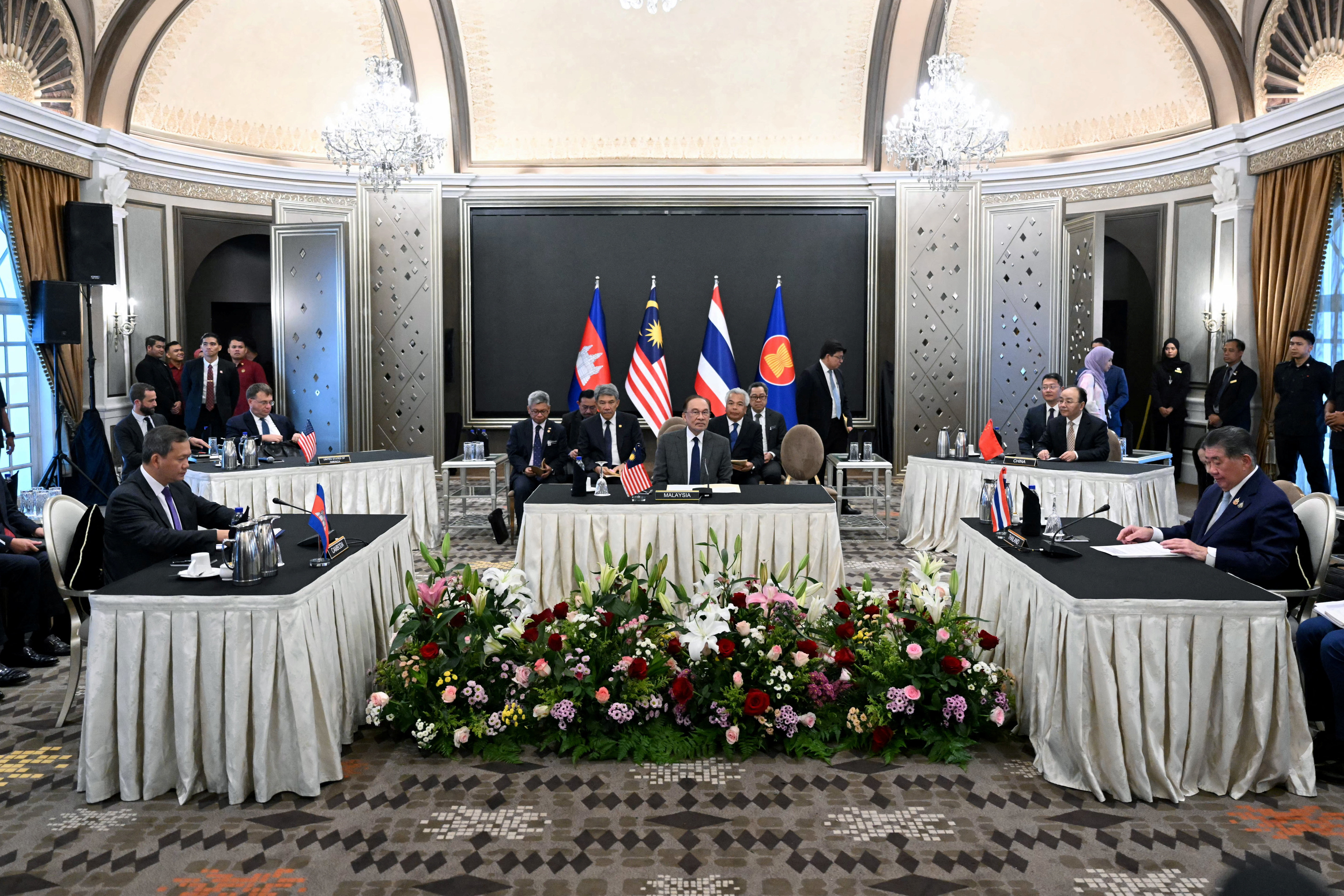 Thailand agrees to Malaysia, US, China as observers at border committee meeting