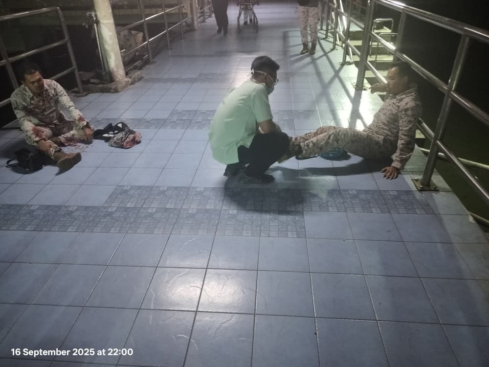 Dua anggota maritim cedera dirempuh bot pancung bawa pendatang asing