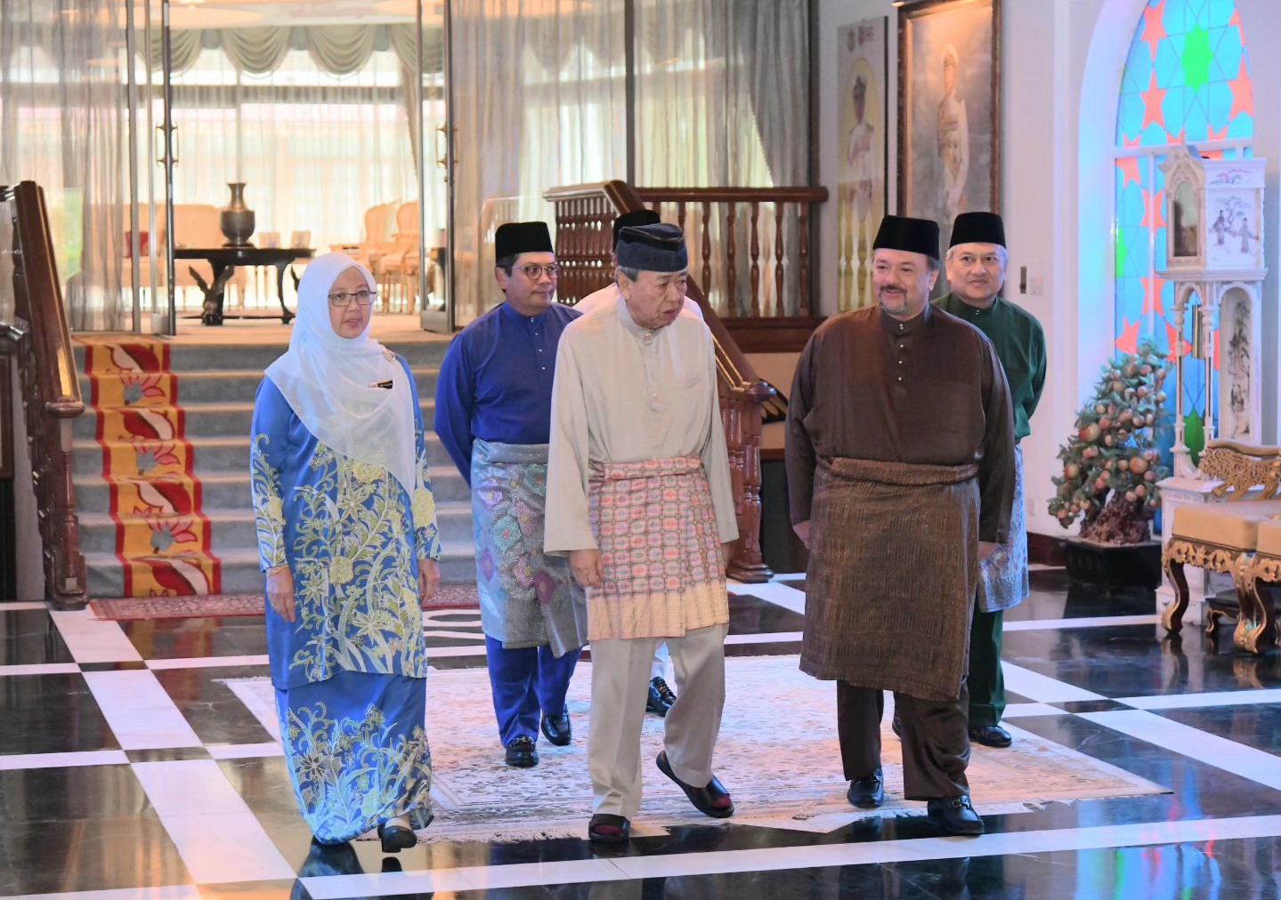 Sultan Selangor diberi taklimat pembangunan Kampung Bharu, titah pelihara kepentingan Melayu