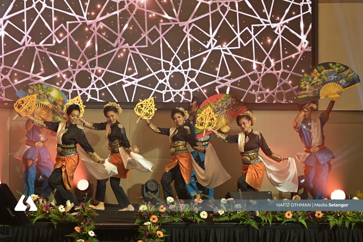 A Decade of Excellence: Selangor Literary Prize