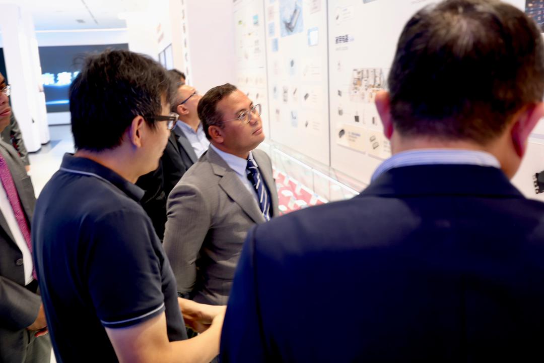 MB mulakan lawatan kerja sembilan hari ke China, teroka potensi kerjasama, meterai MoU