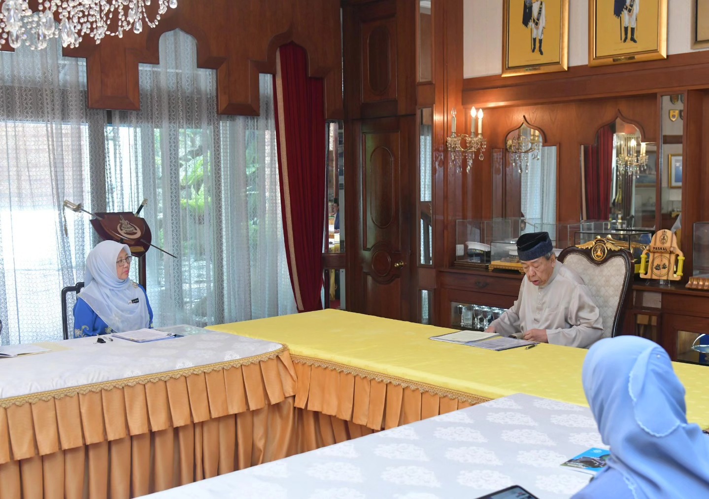 Sultan Selangor diberi taklimat pembangunan Kampung Bharu, titah pelihara kepentingan Melayu