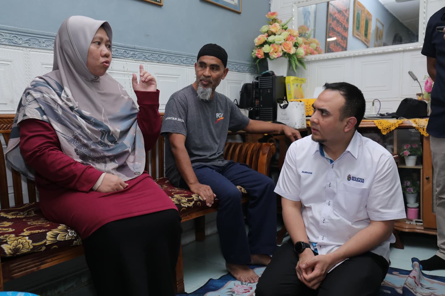 Pesakit kanser payudara terima sumbangan daripada Perdana Menteri