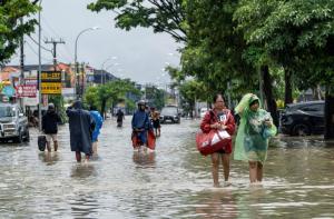 பாலியில் வெள்ளம் - பாதிக்கப்பட்ட குடும்பங்களுக்கு  பிரதமர் அனுதாபம்