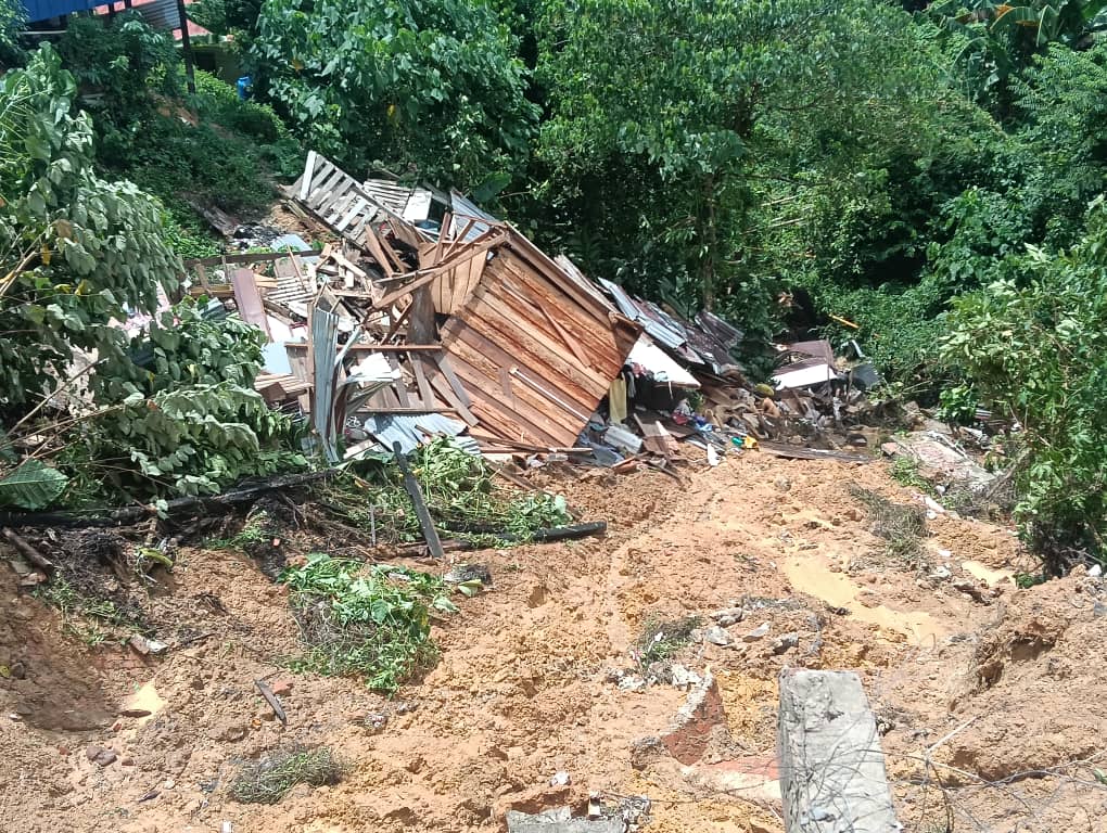 亚庇甘榜哥本吉7宗土崩 2单位受损土质结构不稳定