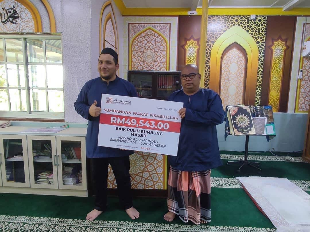 Wakaf Selangor salur RM80,625 bantu naik taraf dua masjid