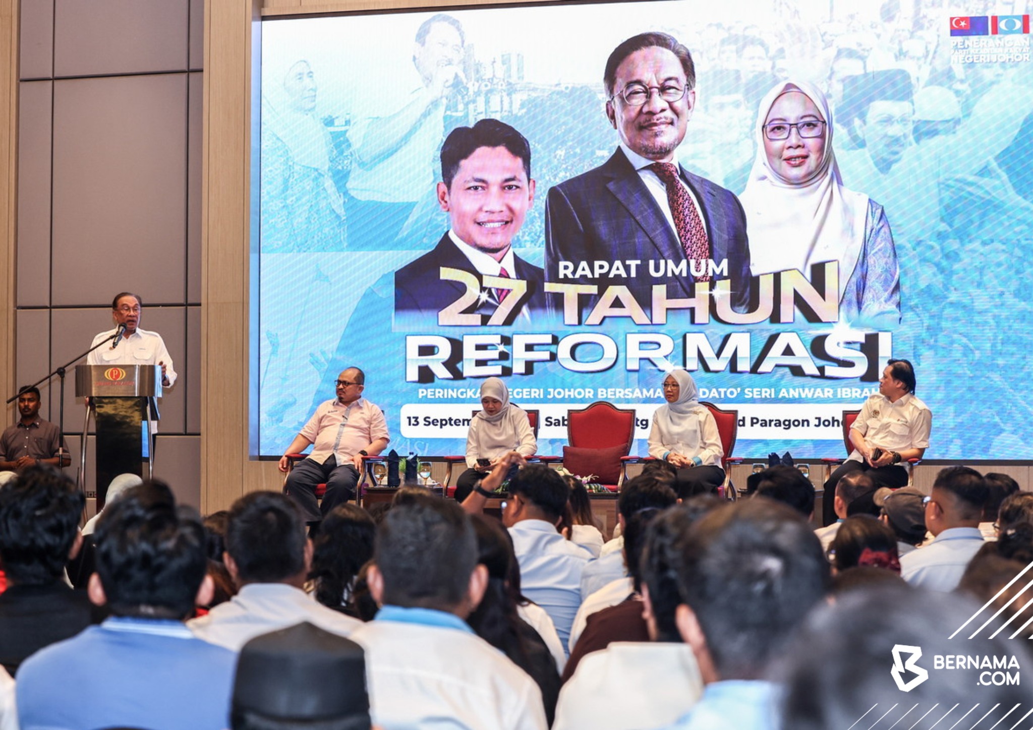 PM: Harga RON95 turun kepada RM1.99 seliter akhir bulan ini