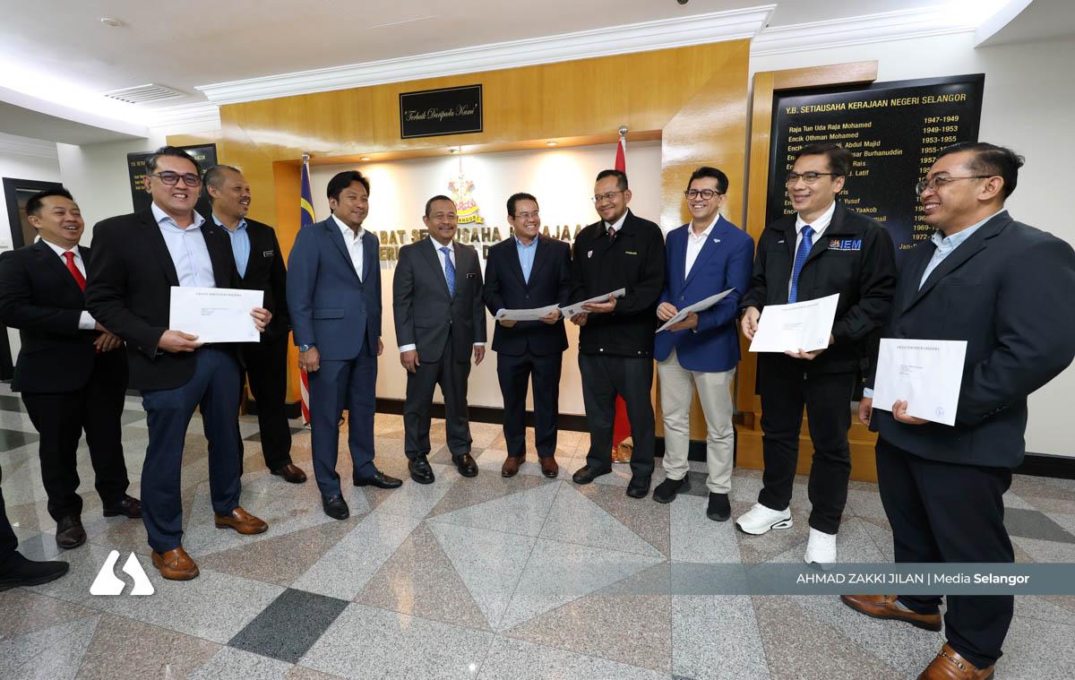 Selangor lantik lapan ahli jawatankuasa bebas siasat letupan paip gas 