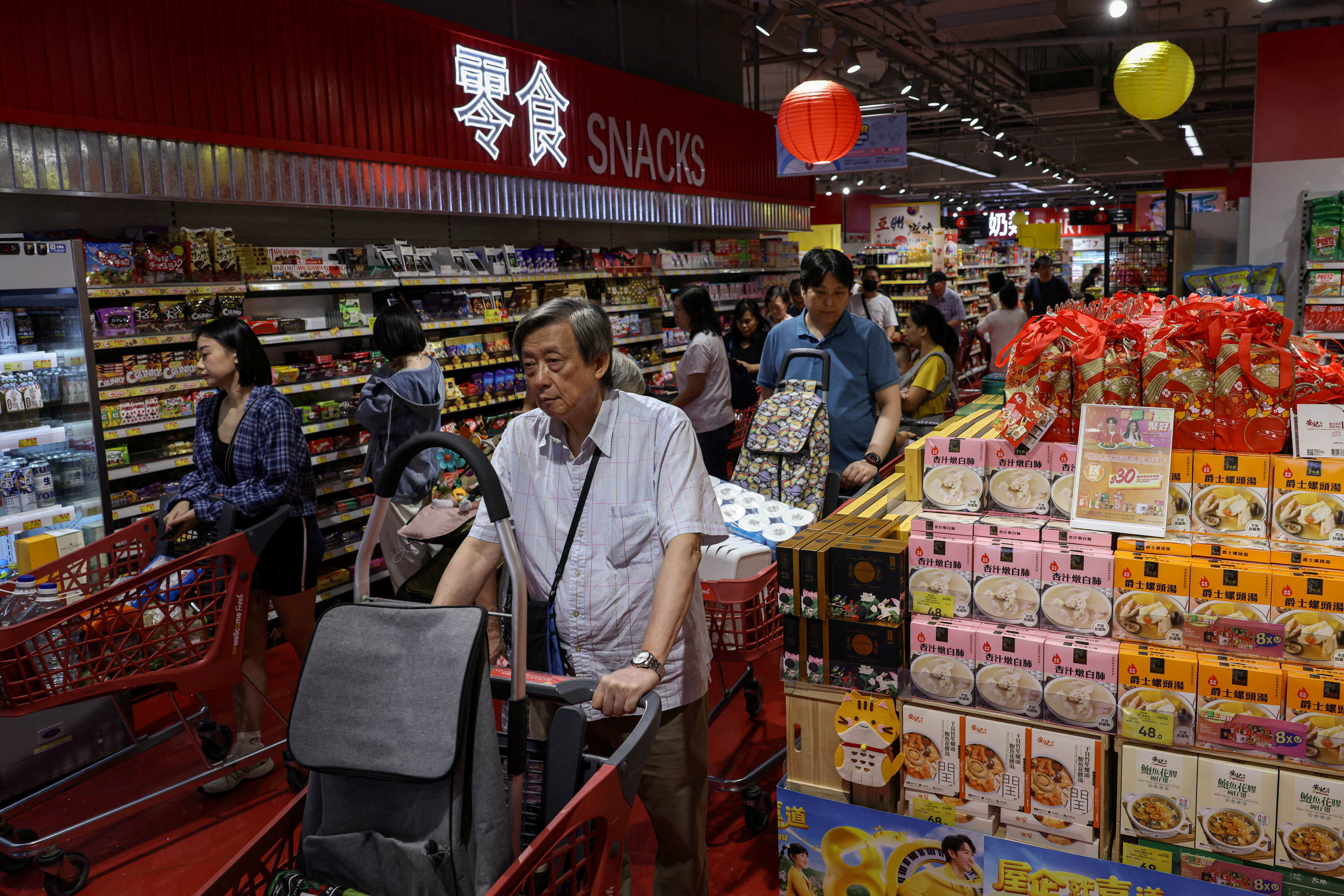 Hong Kong shuts down ahead of world’s biggest typhoon of 2025