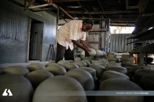 Velavar Pottery: Menyulam tanah, membentuk warisan
