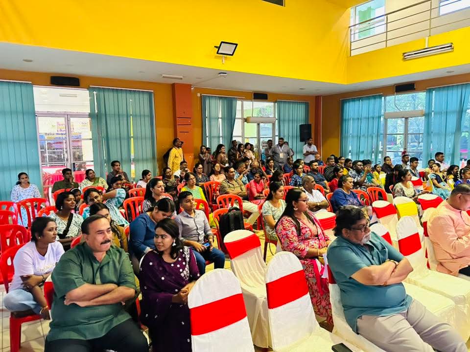 செந்தோசா தொகுதியின் சிறுவர் பாடல் திறன் போட்டி - 10 பேர் இறுதிச்  சுற்றுக்குத் தேர்வு