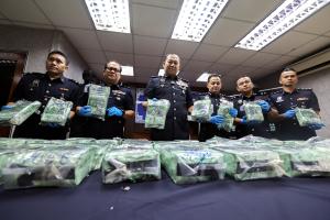 80 kilogram syabu bernilai RM2.6 juta dirampas, tiga individu ditahan
