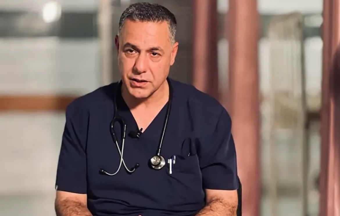 Dr Hussam Abu Safiya abandoned to disease, hunger in Israeli jail