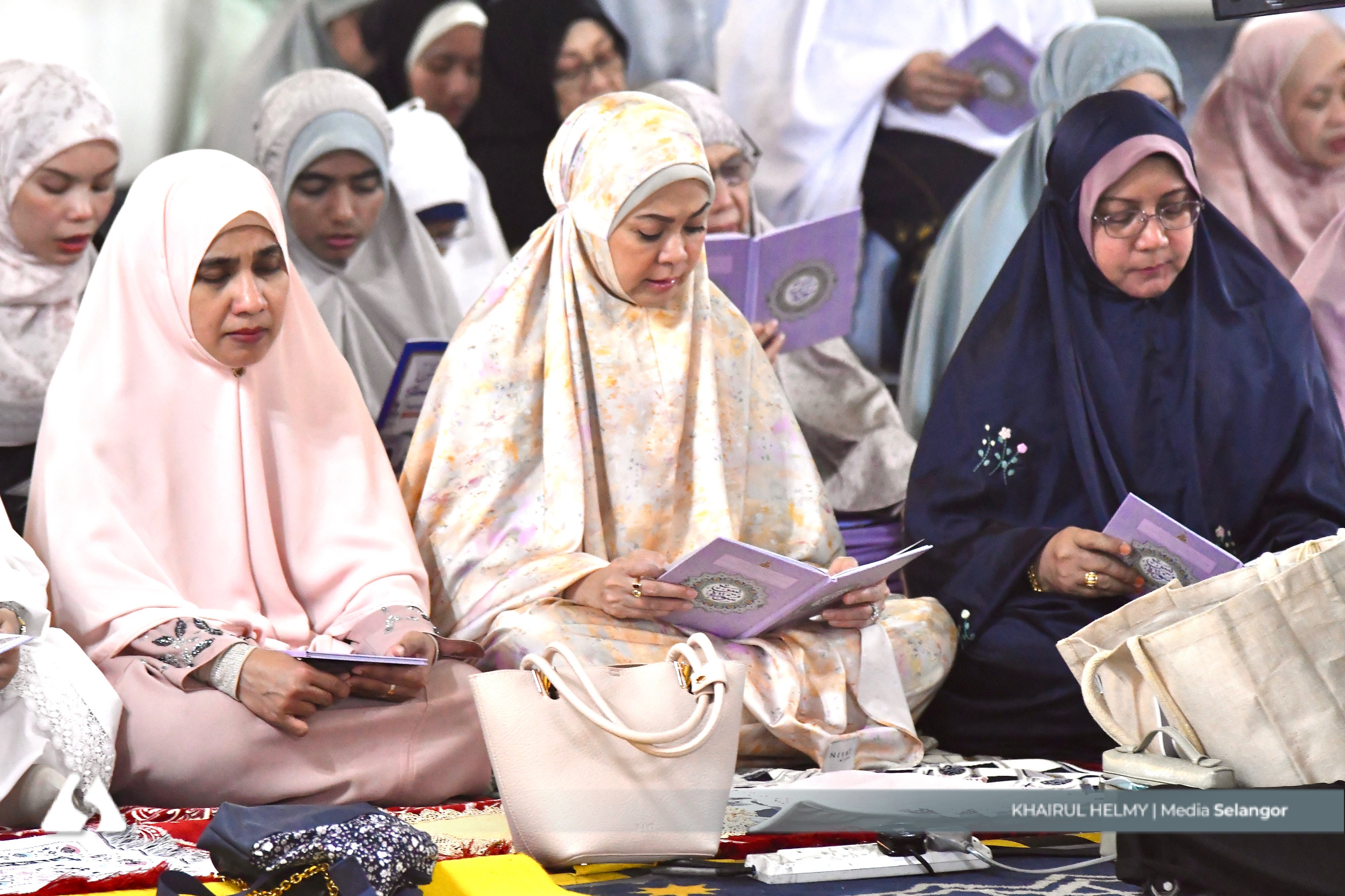Selangor Sultan attends doa selamat for Raja Muda’s upcoming wedding