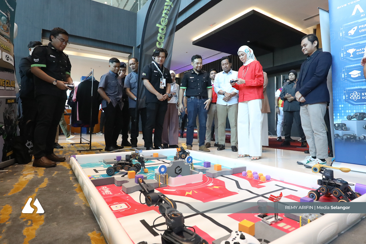 Tengku Permaisuri lancar Ekspo Ekonomi Kreatif, jadikan Selangor hab kreatif serantau 