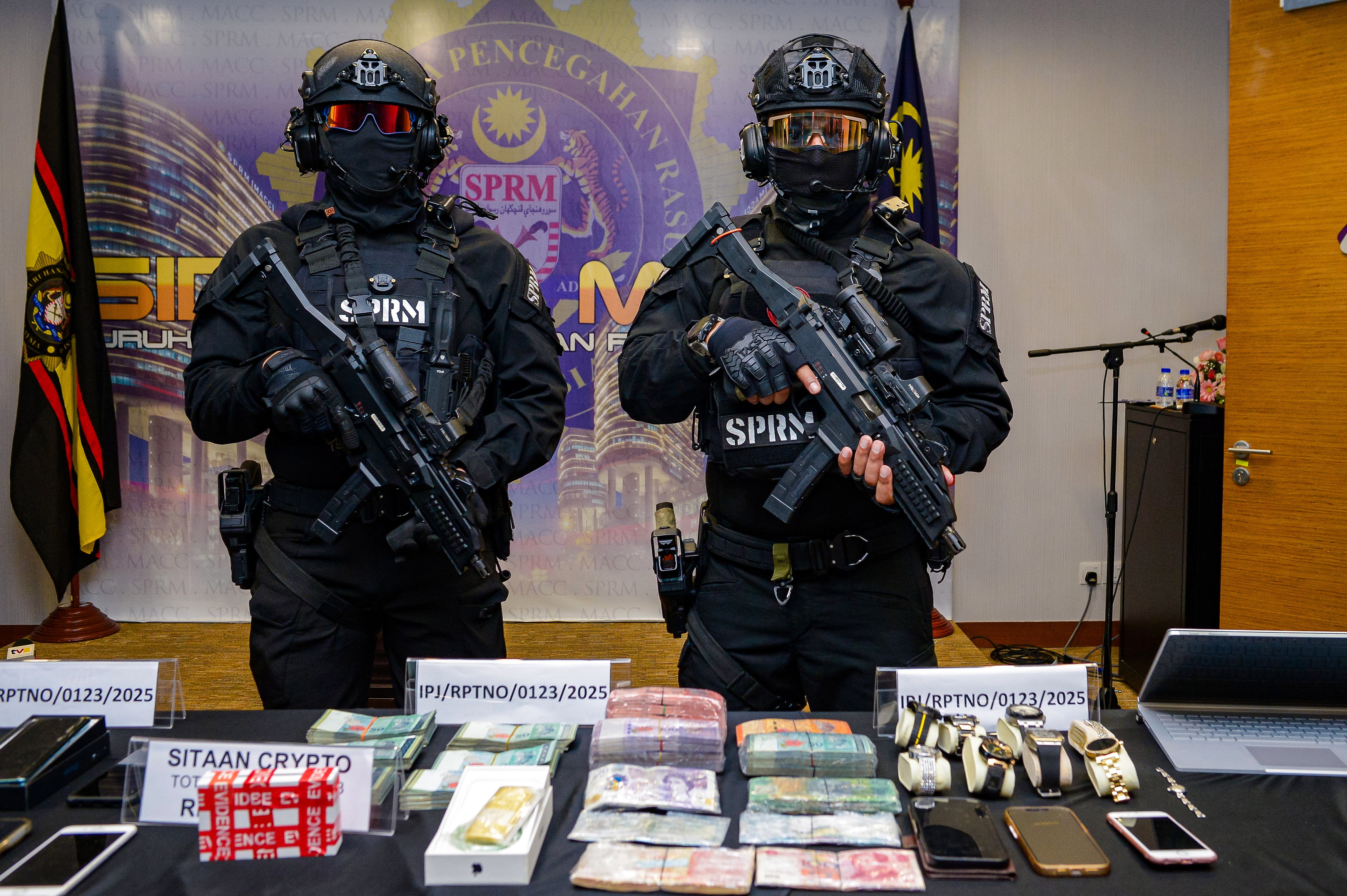 Sindiket seludup diesel tumpas, SPRM beku 498 akaun, sita aset mewah 