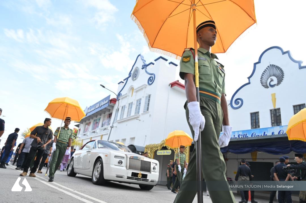 Tengku Amir Shah presides over royal wedding rehearsal