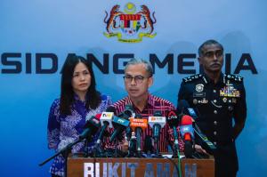 76,002 kandungan TikTok dipadam sejak Januari - Fahmi 