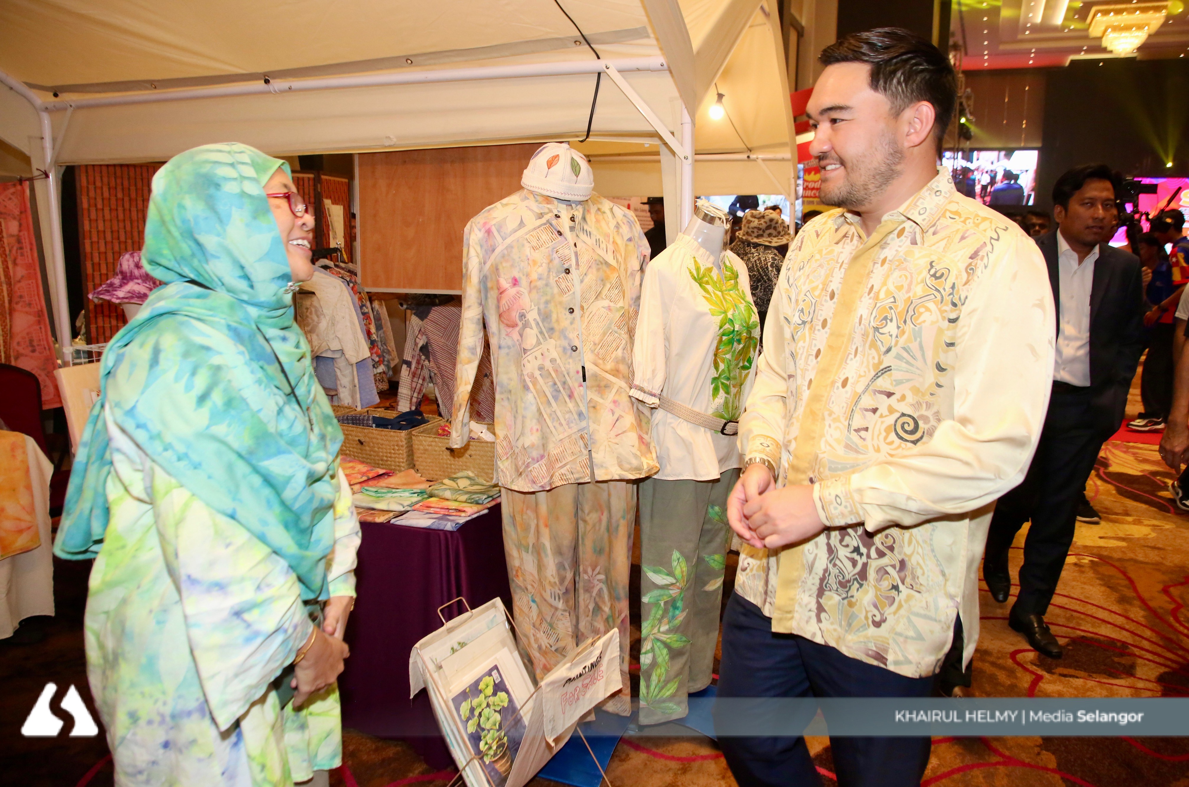 Tengku Amir visits Selangor Creative Economy Expo 2025