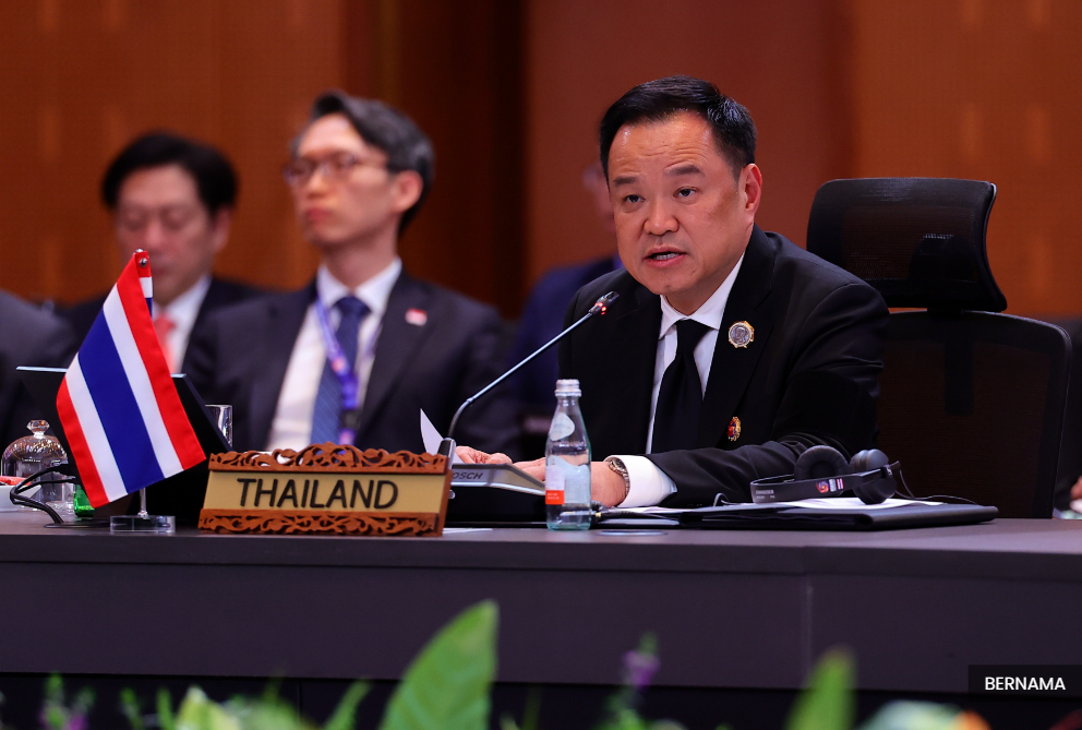 Thailand vows to keep fighting Cambodia after Trump ceasefire claim