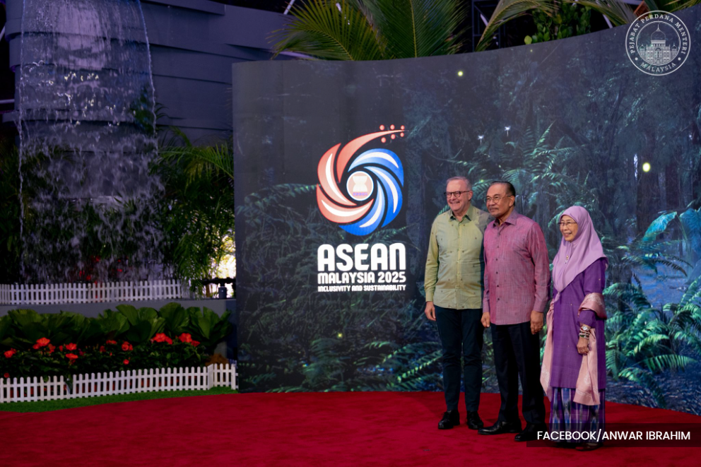 Anwar, Dr Wan Azizah host Asean leaders, spouses at gala dinner