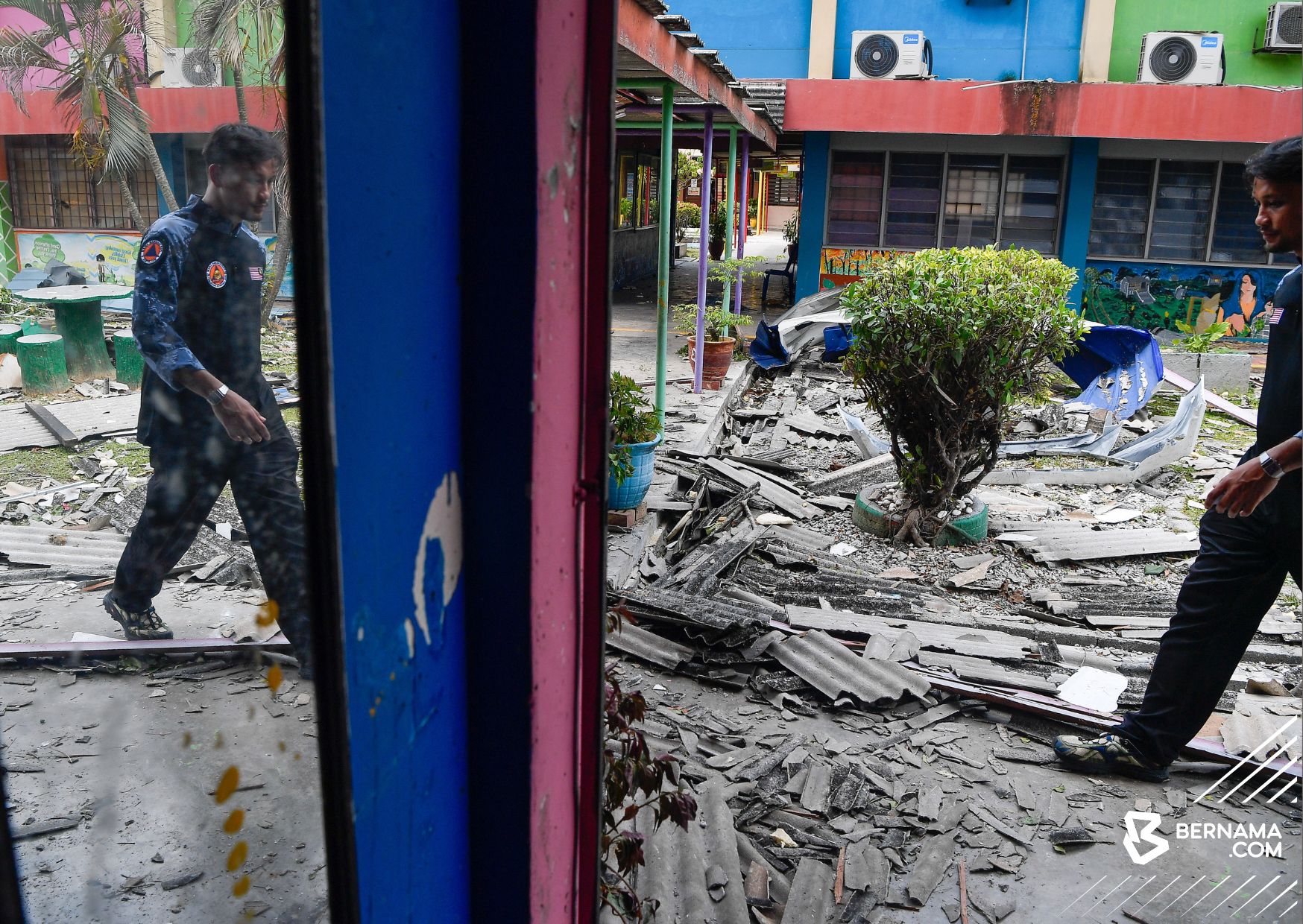 Ribut: Kos pembersihan enam bangunan rosak dianggar RM1.9 juta