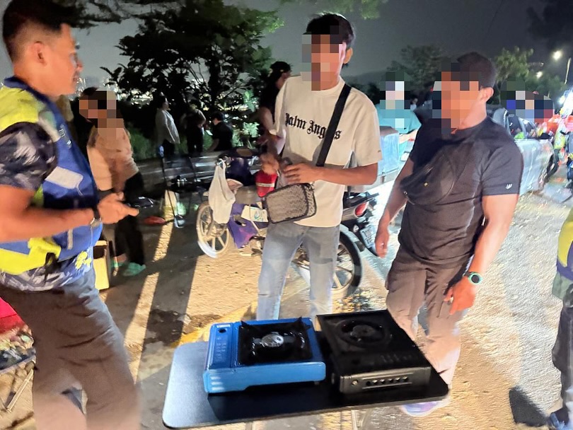 MPAJ sita peralatan penjaja tanpa lesen di Bukit Ampang