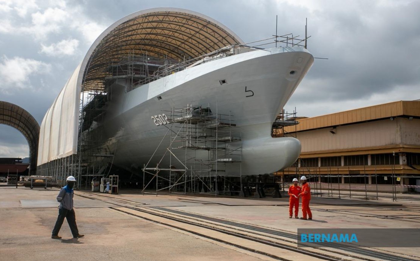 Sektor pembinaan, pembaikan kapal tarik pelaburan lebih RM1 bilion sejak 2021 – MITI