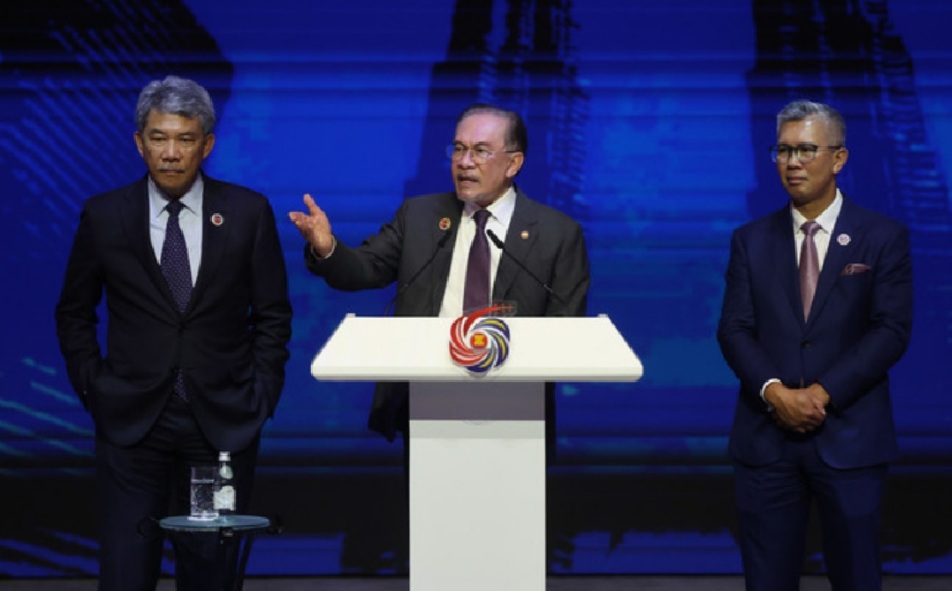 东盟努力奏效·缅甸冲突减少  安华否认南海等问题存分歧