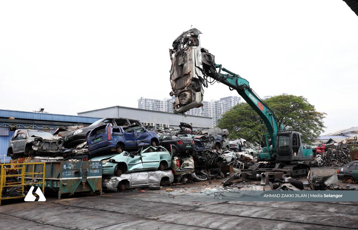 Abandoned vehicle disposal ‘stalled’ by legal barriers
