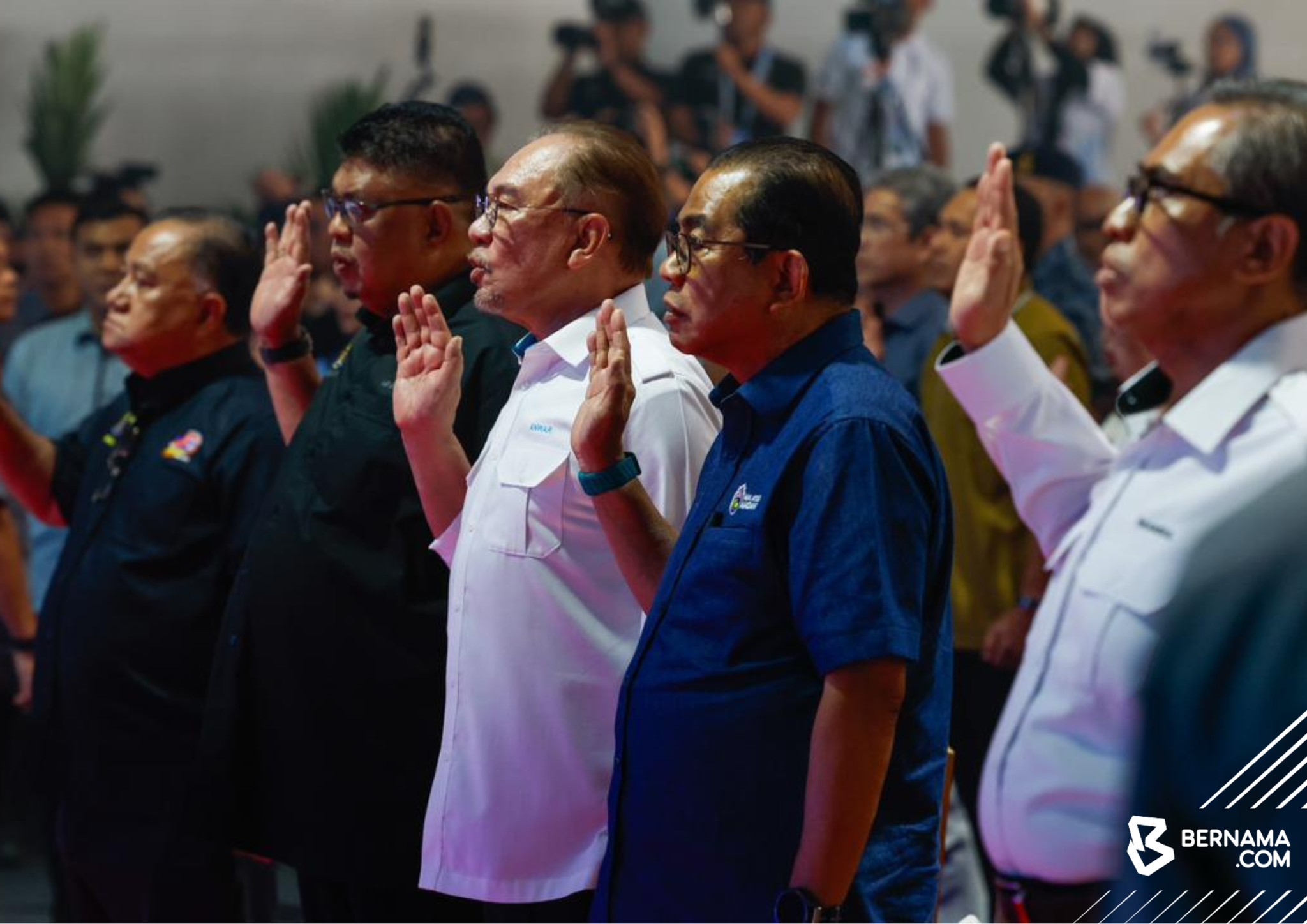 PM: Nikmat aman bukan alasan abaikan kesiapsiagaan pertahanan negara