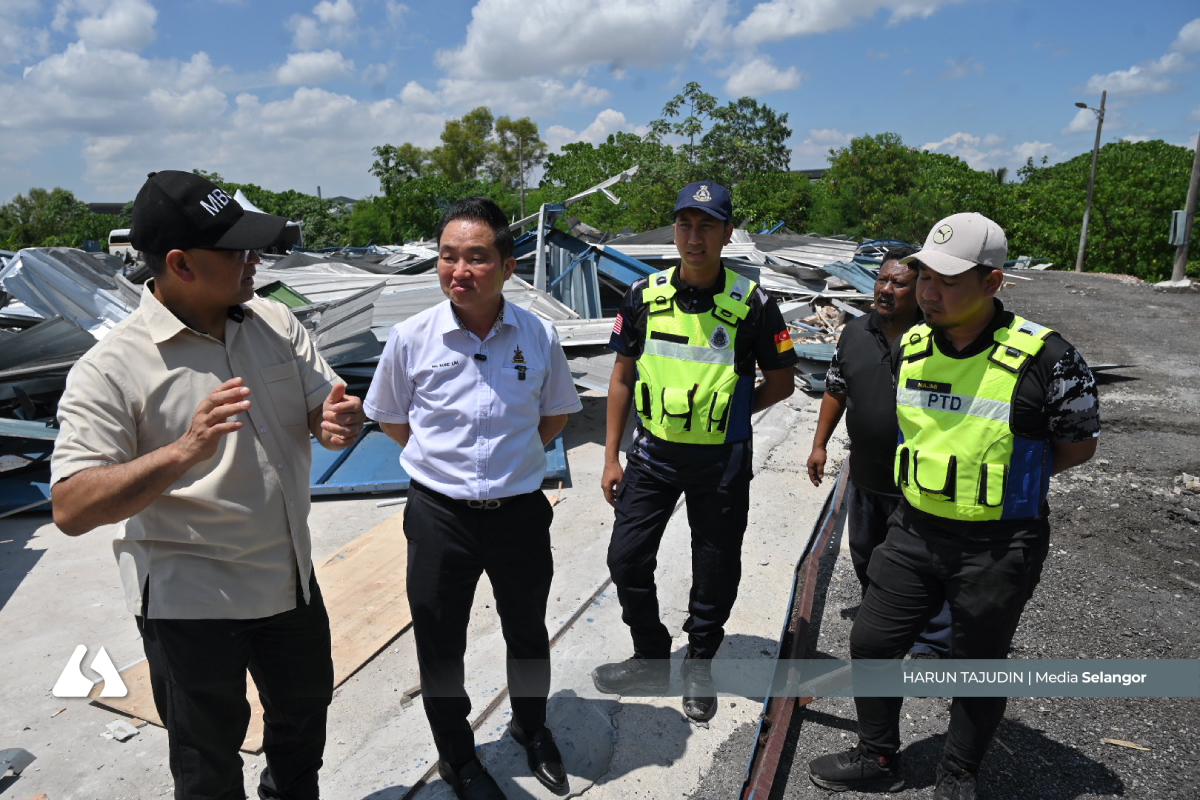拆除双溪毛糯12家非法工厂   黄瑞林吁业者尽快登记合法化