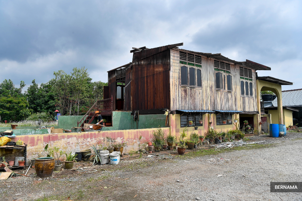 State announces financial aid for Sijangkang storm victims
