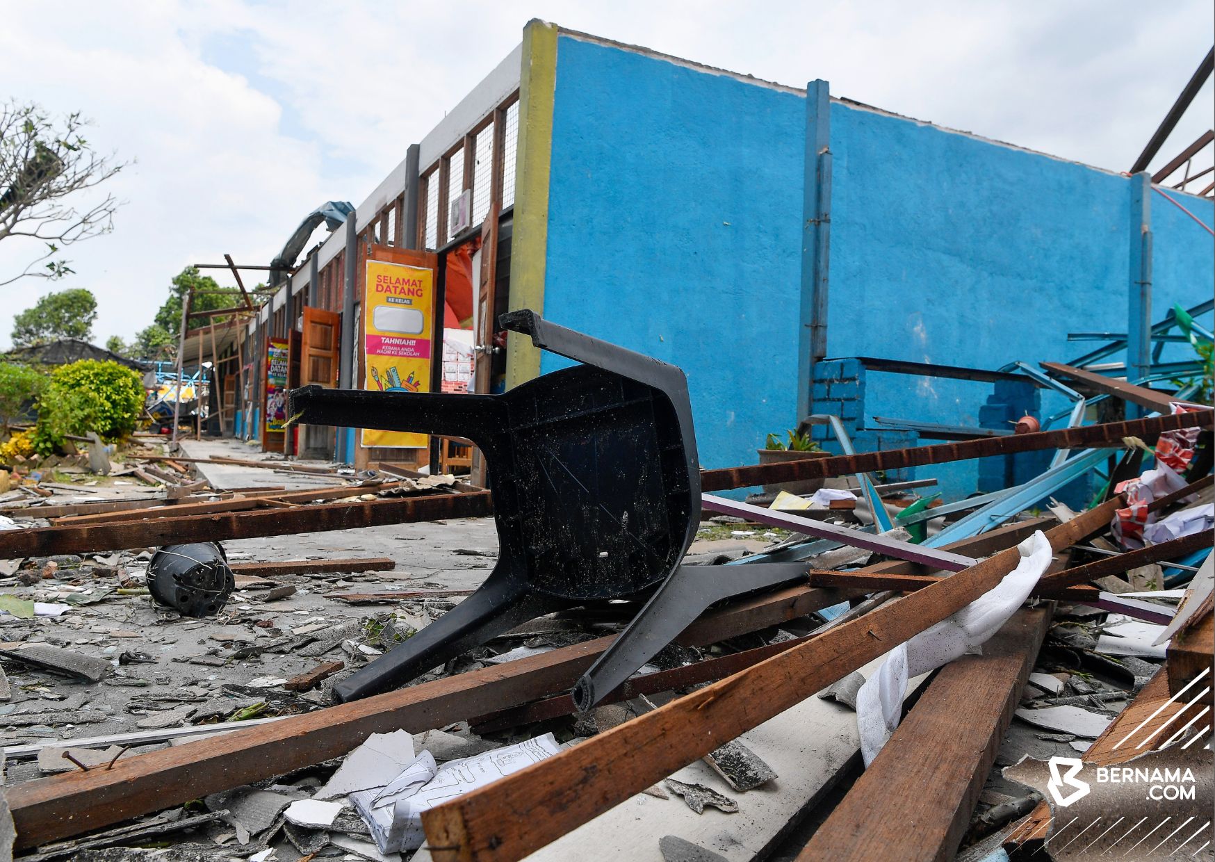 Ribut: Kos pembersihan enam bangunan rosak dianggar RM1.9 juta