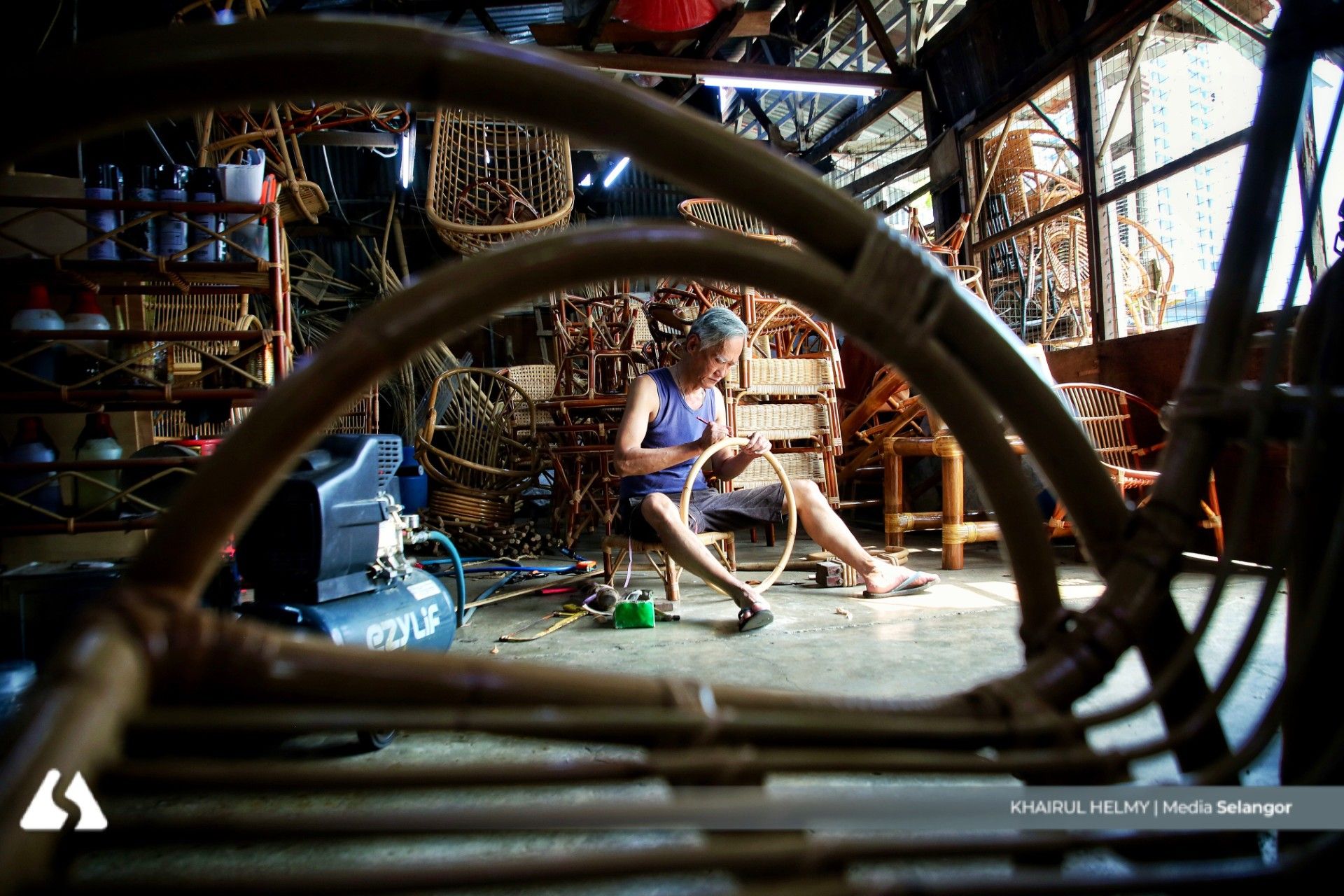 守护藤艺半世纪  旧巴生路上的老匠人