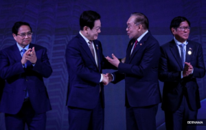 安华：借优势互补推动开放共荣  李在明吁中日韩强化东盟+3框架