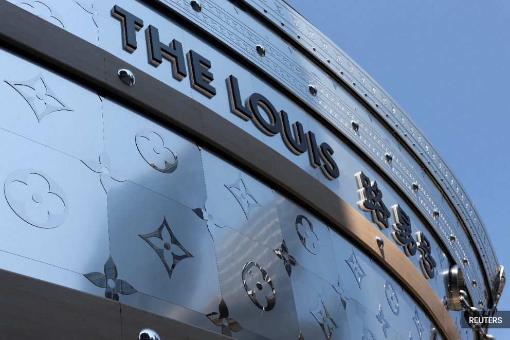 European luxury groups hedge bets on predicting China comeback
