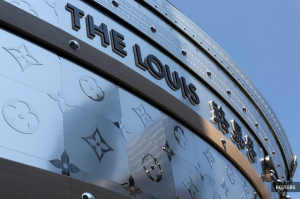 European luxury groups hedge bets on predicting China comeback