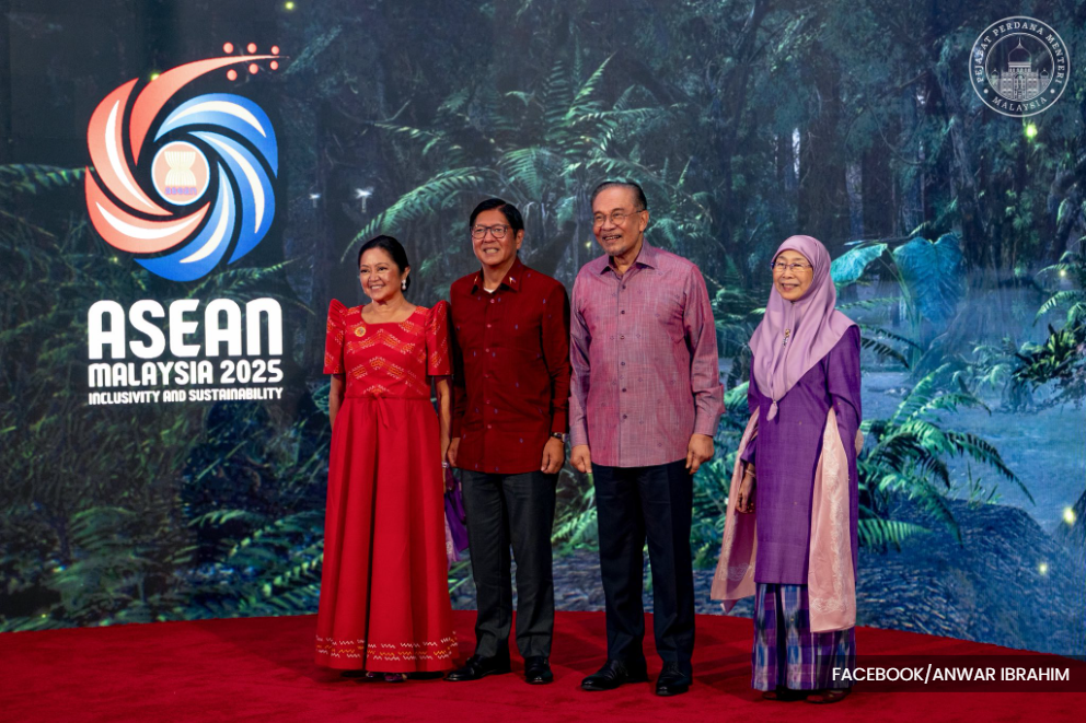 Anwar, Dr Wan Azizah host Asean leaders, spouses at gala dinner