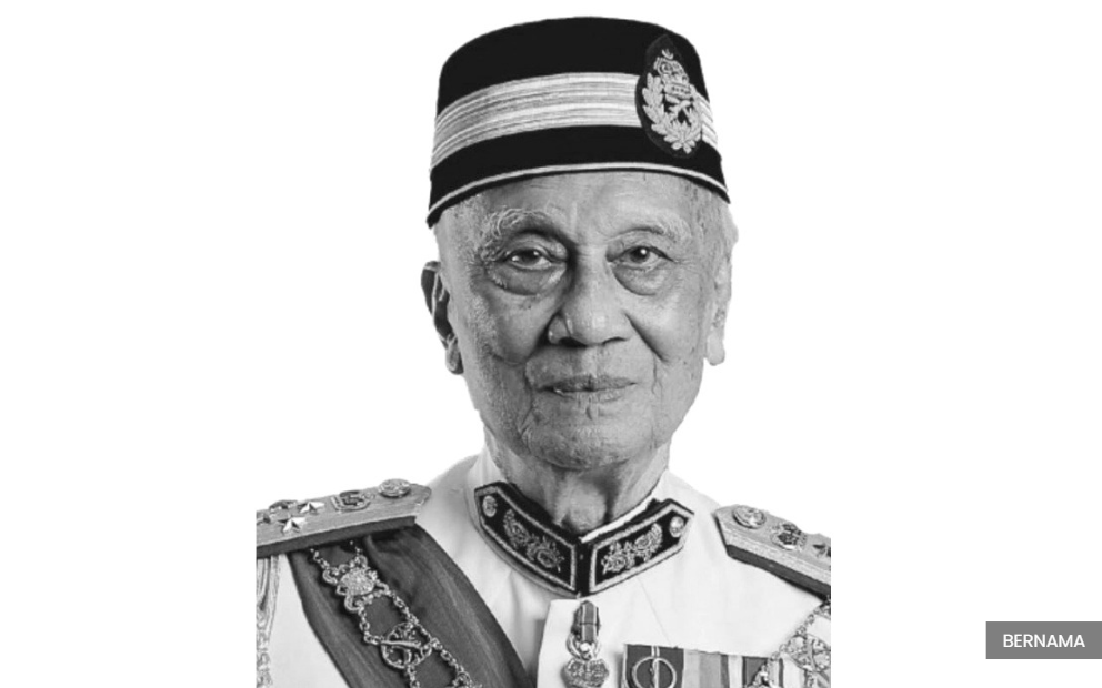Former Defence Forces chief Tun Mohamed Hashim dies