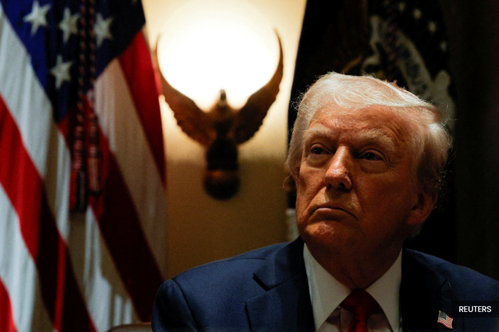 Trump says Hamas must disarm or be disarmed, perhaps violently