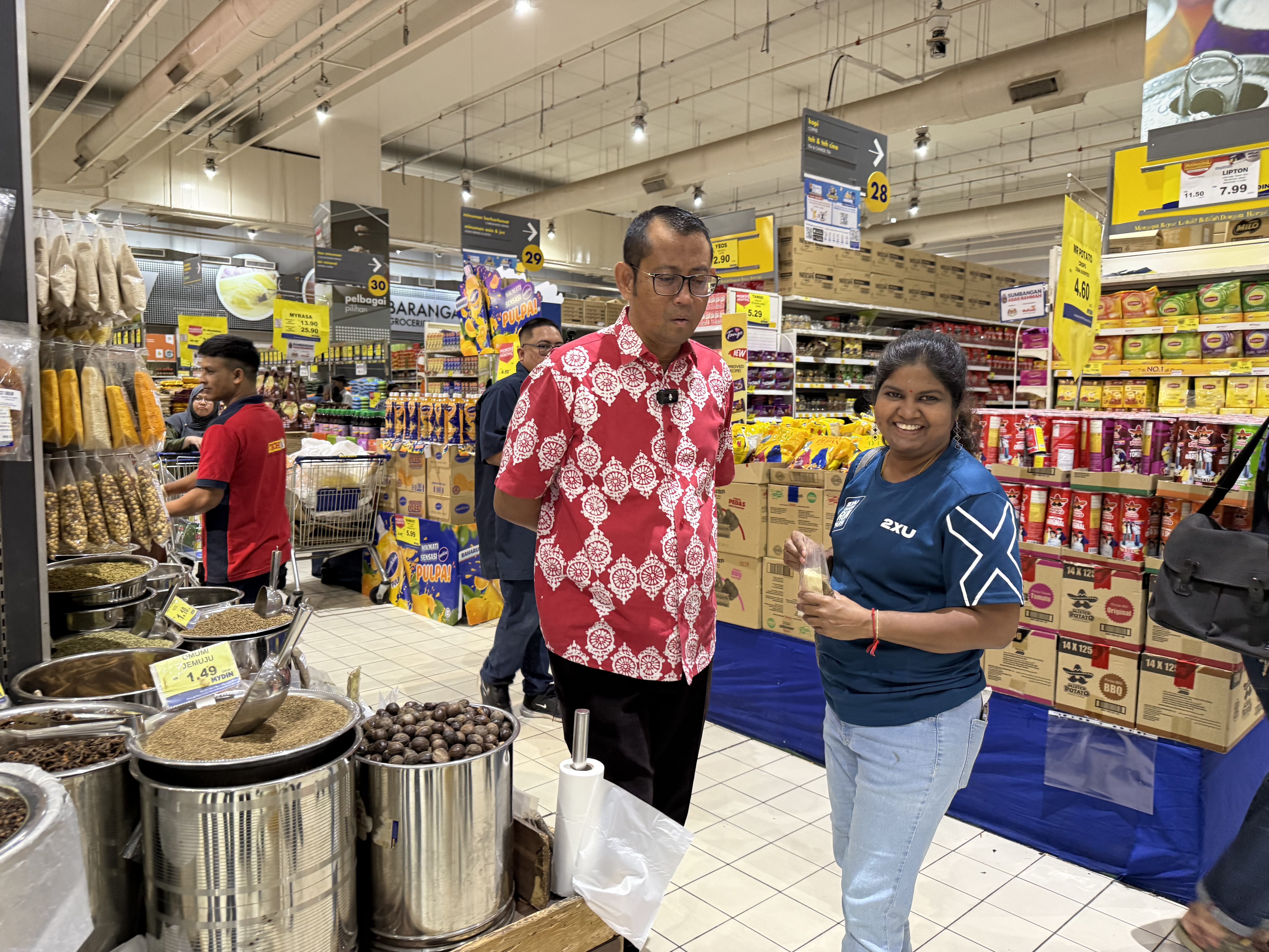 450 penduduk Taman Medan nikmati baucar beli-belah Deepavali
