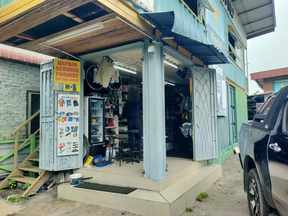 MPKL sita dua premis perniagaan warga asing