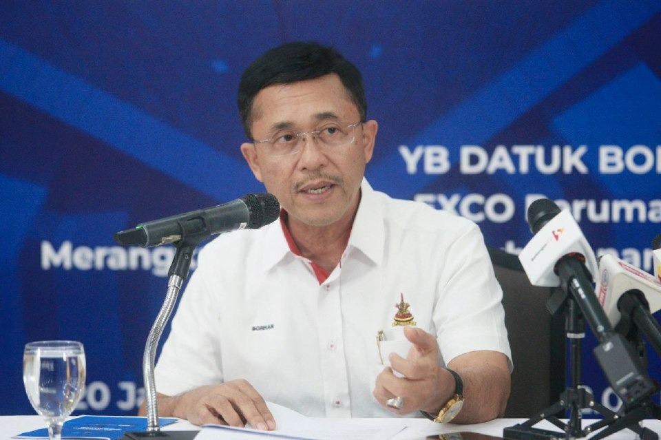 கிள்ளான், ஜாலான் பாப்பான் நகர்ப்புற குடியேற்றப் பிரச்சனைக்குத் தீர்வு; ஏழு ஏக்கர் நிலத்தை ஒப்படைக்க சிலாங்கூர் மாநில அரசு நடவடிக்கை