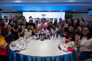 நாட்டின் முழுவதும் செய்தியாளர்கள் குறைந்த வருமானத்தால் பாதிப்பு – மலேசியா ஊடக மன்றம்