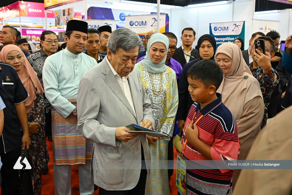 Sultan Selangor rasmi SIBF 2025, acara berlangsung hingga 7 Disember