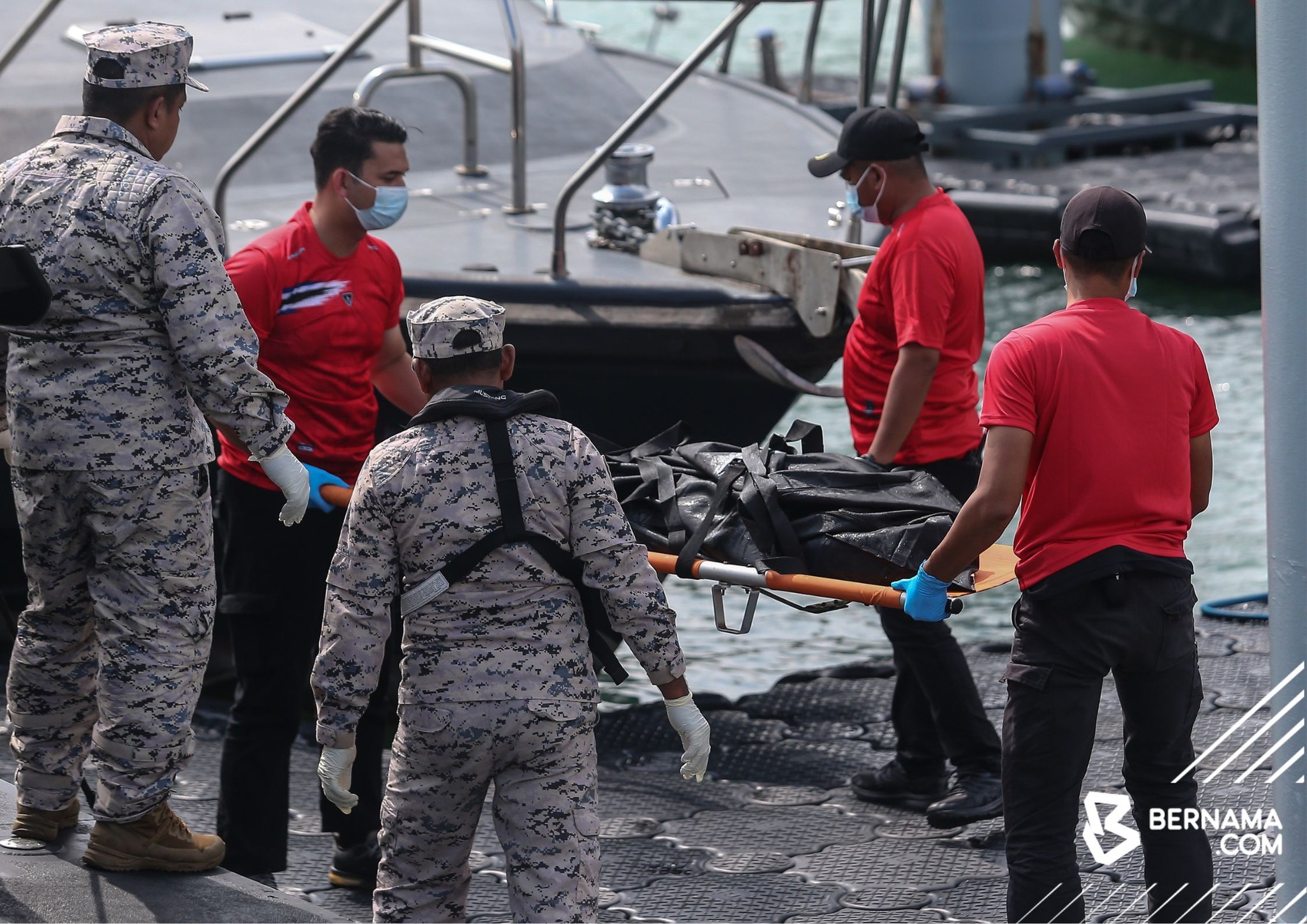 Bot karam: Kanak-kanak lelaki antara lima mayat ditemukan hari ini 